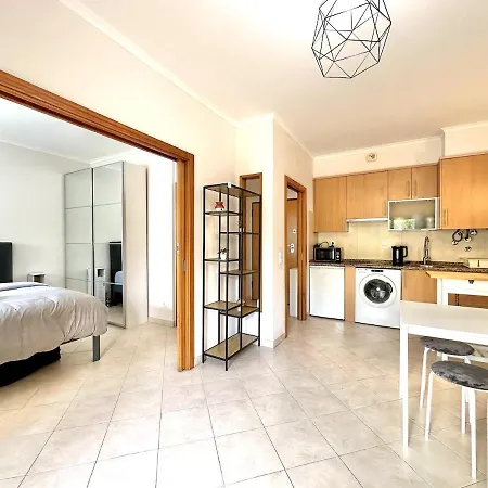 Ma - With Pool * Alcantarilha