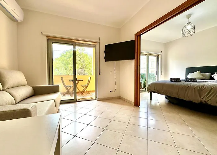 Ma - With Pool * 阿尔坎塔里利亚